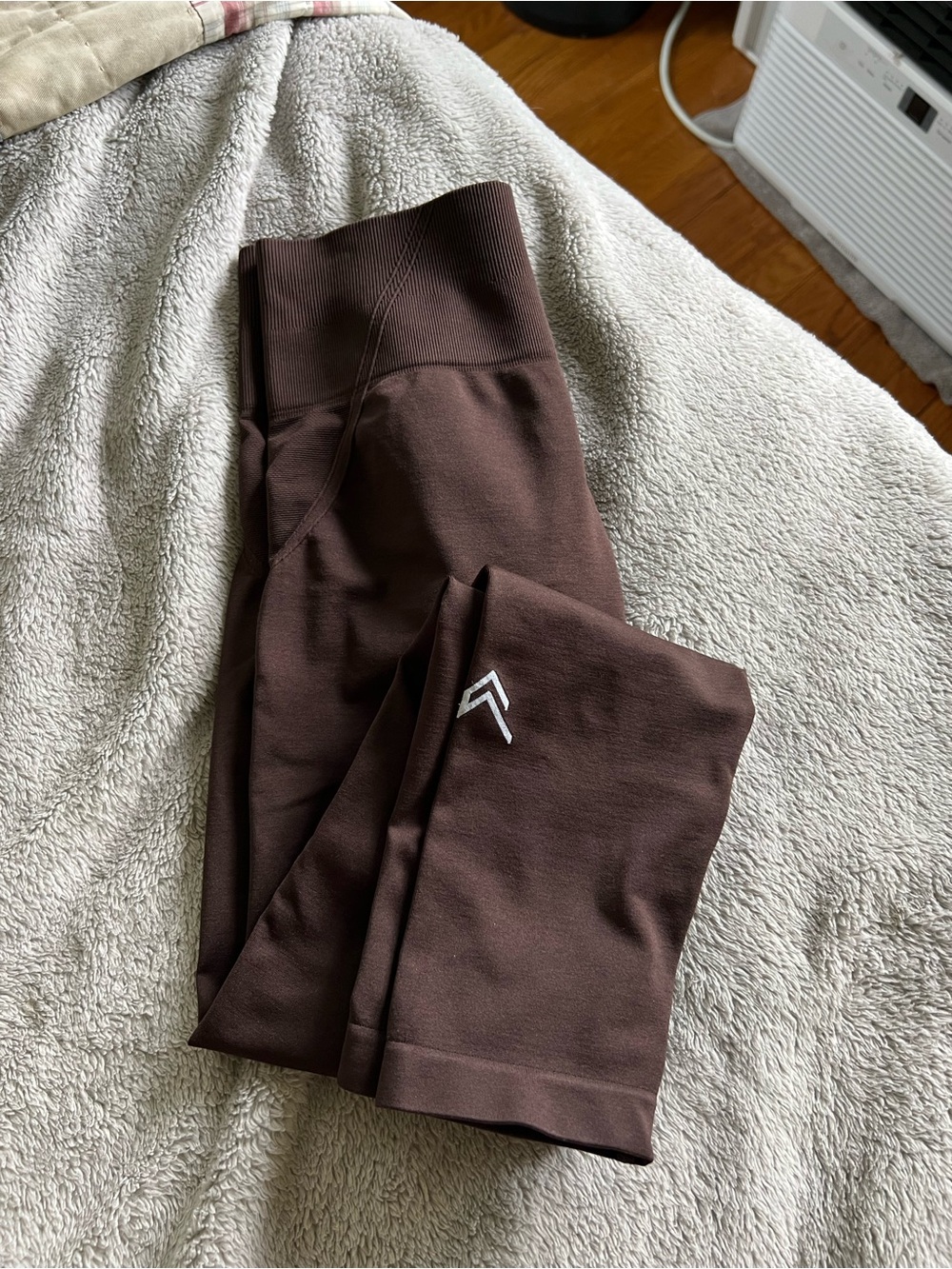 Oner Active Women’s Plum Brown Effortless Seamless Leggings Small - Picture 2 of 5